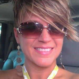 Meet your Posher, Bebe